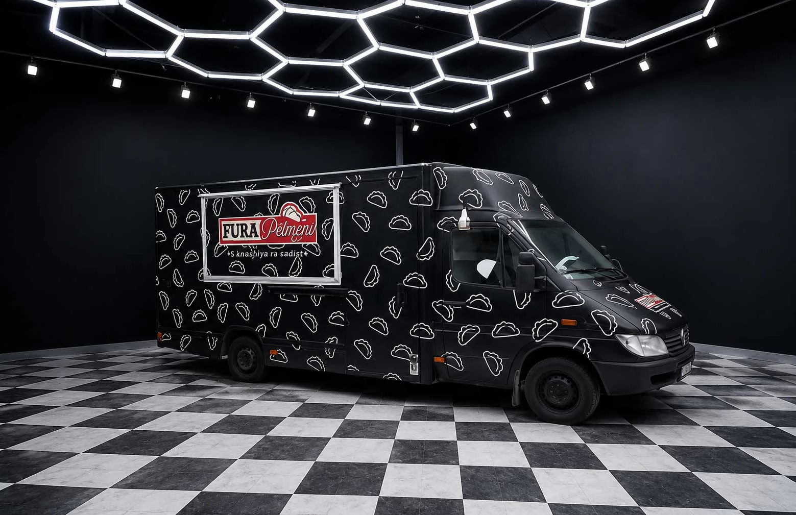 Gdzie okleić auto w Szczecinie – realizacja Optima
